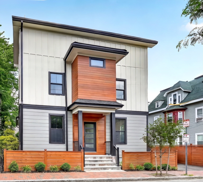 191 Franklin Street, Cambridge, Massachusetts, 5 Bedrooms Bedrooms, 17 Rooms Rooms,5 BathroomsBathrooms,Residential,For Sale,Franklin Street,73535035