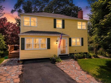 13 Stagg Dr, Natick, Massachusetts, 4 Bedrooms Bedrooms, 8 Rooms Rooms,1.5 BathroomsBathrooms,Residential,For Sale,Stagg Dr,73534925 13 Stagg Dr, Natick, Massachusetts, 4 Bedrooms Bedrooms, 8 Rooms Rooms,1.5 BathroomsBathrooms,Residential,For Sale,Stagg Dr,73534925