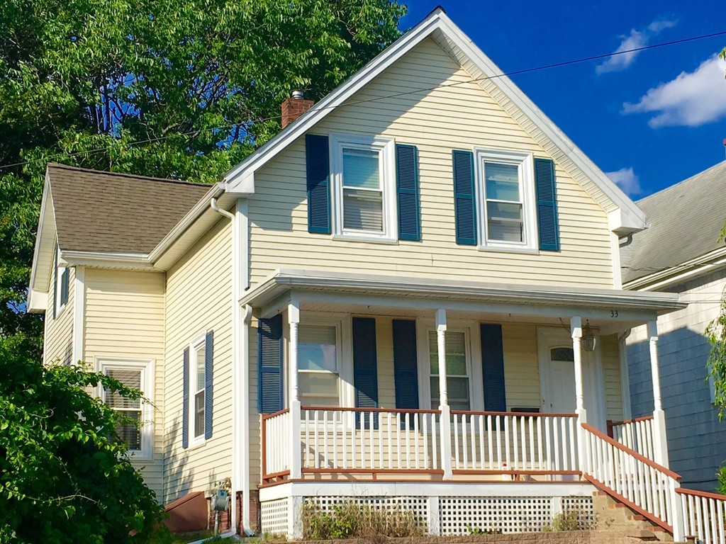 33 Nelson St, Winchester, Massachusetts, 2 Bedrooms Bedrooms, 6 Rooms Rooms,1.5 BathroomsBathrooms,Residential Lease,For Rent,Nelson St,73534980