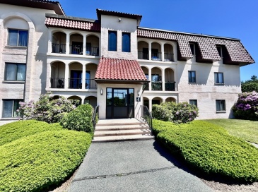 685 Oak Street, Brockton, Massachusetts, 1 Bedroom Bedrooms, 3 Rooms Rooms,1 BathroomBathrooms,Residential Lease,For Rent,Oak Street,73535120 685 Oak Street, Brockton, Massachusetts, 1 Bedroom Bedrooms, 3 Rooms Rooms,1 BathroomBathrooms,Residential Lease,For Rent,Oak Street,73535120