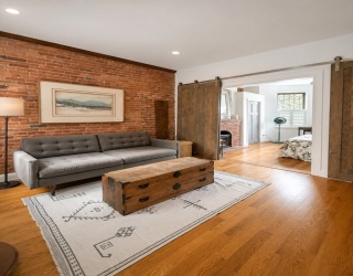 9 Albemarle St, Boston, Massachusetts, 2 Bedrooms Bedrooms, 4 Rooms Rooms,1 BathroomBathrooms,Residential,For Sale,Albemarle St,73535137