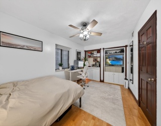 8 Wiget St, Boston, Massachusetts, 3 Bedrooms Bedrooms, 4 Rooms Rooms,2 BathroomsBathrooms,Residential,For Sale,Wiget St,73534869