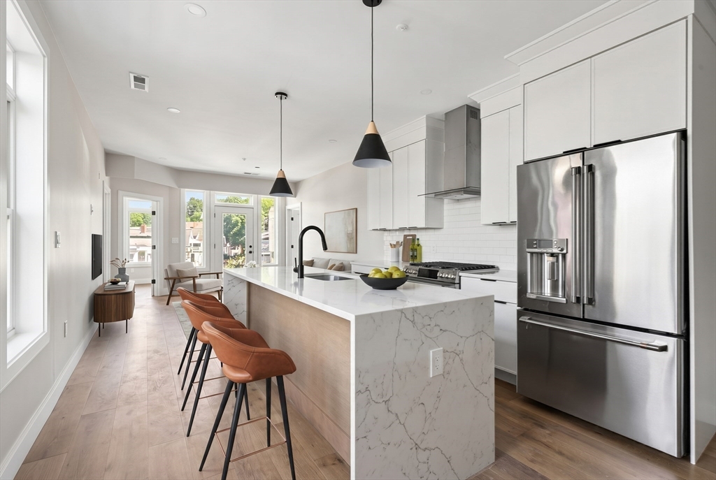 2 Weld Hill Street, Boston, Massachusetts, 3 Bedrooms Bedrooms, 6 Rooms Rooms,2 BathroomsBathrooms,Residential,For Sale,Weld Hill Street,73534744