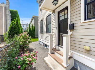 11 8th, Cambridge, Massachusetts, 2 Bedrooms Bedrooms, 6 Rooms Rooms,2 BathroomsBathrooms,Residential,For Sale,8th,73535041 11 8th, Cambridge, Massachusetts, 2 Bedrooms Bedrooms, 6 Rooms Rooms,2 BathroomsBathrooms,Residential,For Sale,8th,73535041