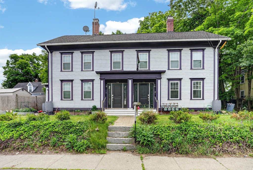 190-192 Main St, Maynard, Massachusetts, 5 Bedrooms Bedrooms, 13 Rooms Rooms,4 BathroomsBathrooms,Residential Income,For Sale,Main St,73534838