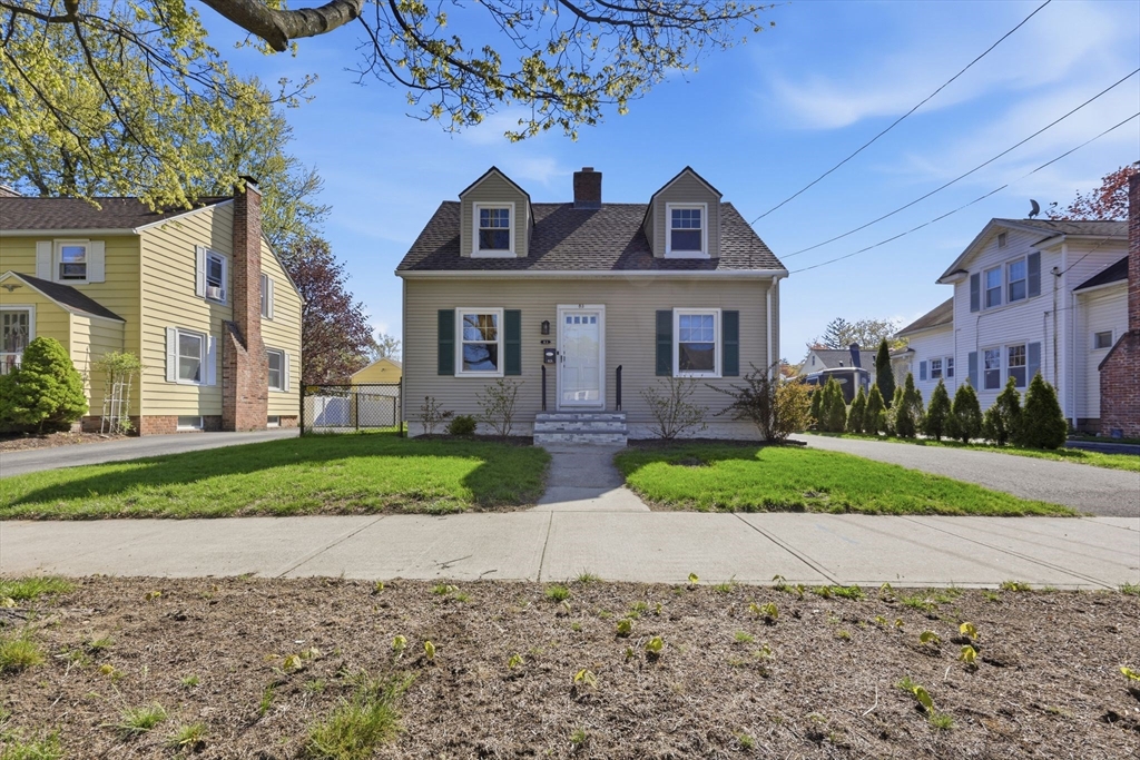 83 Ellsworth Ave, Springfield, Massachusetts, 2 Bedrooms Bedrooms, 5 Rooms Rooms,1 BathroomBathrooms,Residential,For Sale,Ellsworth Ave,73508510