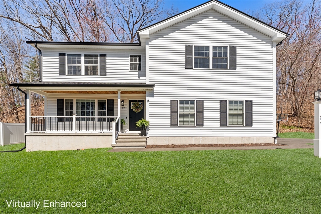 62 Britton St, Chicopee, Massachusetts, 4 Bedrooms Bedrooms, 7 Rooms Rooms,2.5 BathroomsBathrooms,Residential,For Sale,Britton St,73505357