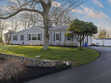 90 Linden Drive, Cohasset, Massachusetts, 3 Bedrooms Bedrooms, 6 Rooms Rooms,2.5 BathroomsBathrooms,Residential,For Sale,Linden Drive,73508252 90 Linden Drive, Cohasset, Massachusetts, 3 Bedrooms Bedrooms, 6 Rooms Rooms,2.5 BathroomsBathrooms,Residential,For Sale,Linden Drive,73508252