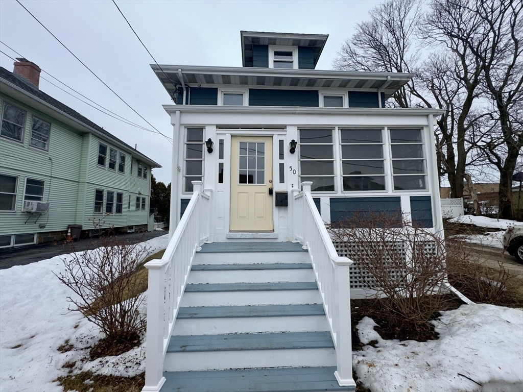 50 Cushing St, Quincy, Massachusetts, 4 Bedrooms Bedrooms, 7 Rooms Rooms,2 BathroomsBathrooms,Residential Lease,For Rent,Cushing St,73535301