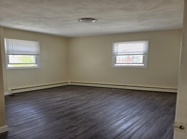 838 Western Ave, Lynn, Massachusetts, 1 Bedroom Bedrooms, 2 Rooms Rooms,1 BathroomBathrooms,Residential Lease,For Rent,Western Ave,73535313