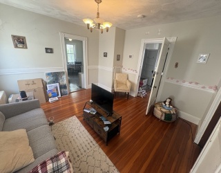 73 Marlboro St, Belmont, Massachusetts, 2 Bedrooms Bedrooms, 7 Rooms Rooms,1 BathroomBathrooms,Residential Lease,For Rent,Marlboro St,73535335