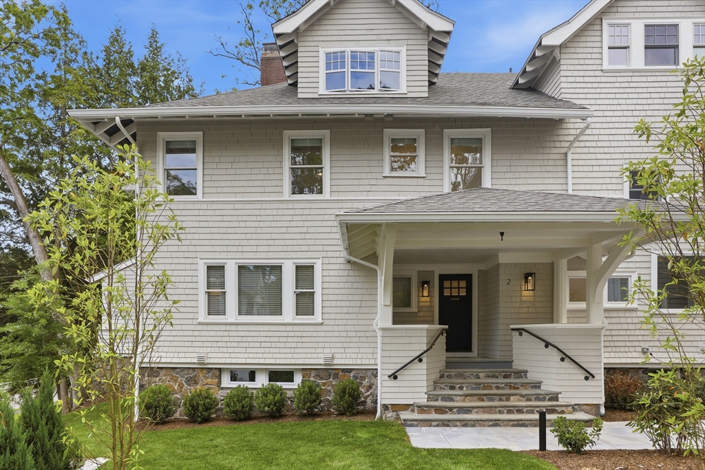 38 Edgewood Rd, Lexington, Massachusetts, 3 Bedrooms Bedrooms, 9 Rooms Rooms,2.5 BathroomsBathrooms,Residential,For Sale,Edgewood Rd,73535430