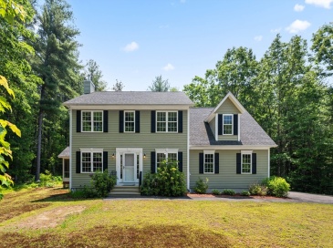 151 Sterling Road, Holden, Massachusetts, 3 Bedrooms Bedrooms, 7 Rooms Rooms,2.5 BathroomsBathrooms,Residential,For Sale,Sterling Road,73535354