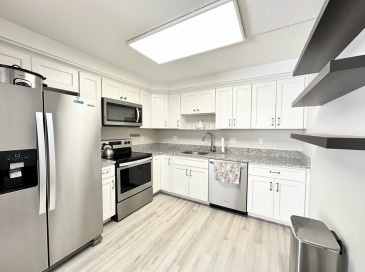 200 Cove Way, Quincy, Massachusetts, 1 Bedroom Bedrooms, 4 Rooms Rooms,1 BathroomBathrooms,Residential Lease,For Rent,Cove Way,73535225