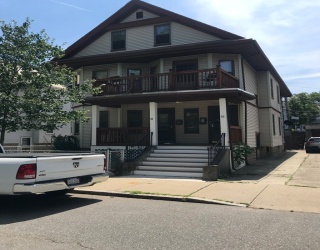 40 Walker, Somerville, Massachusetts, 4 Bedrooms Bedrooms, 8 Rooms Rooms,2 BathroomsBathrooms,Residential Lease,For Rent,Walker,73535248