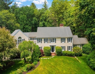 9 Ladyslipper Ln, Acton, Massachusetts, 5 Bedrooms Bedrooms, 10 Rooms Rooms,3.5 BathroomsBathrooms,Residential,For Sale,Ladyslipper Ln,73535274