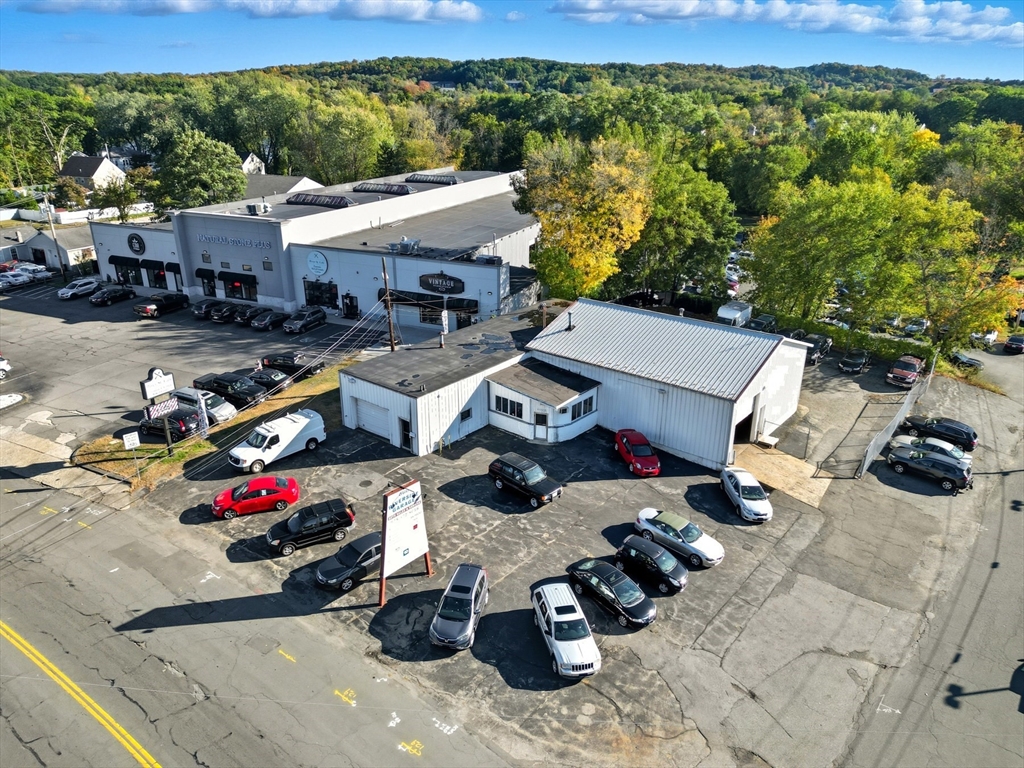 560 River St, Haverhill, Massachusetts, ,Commercial Sale,For Sale,River St,73498238