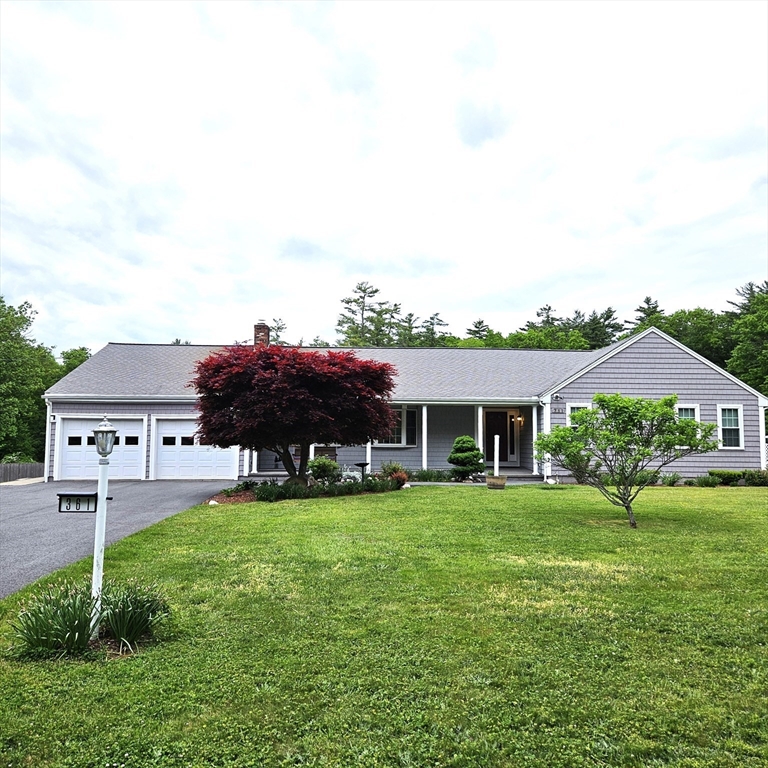 361 County Road, Hanson, Massachusetts, 3 Bedrooms Bedrooms, 7 Rooms Rooms,1.5 BathroomsBathrooms,Residential,For Sale,County Road,73535182