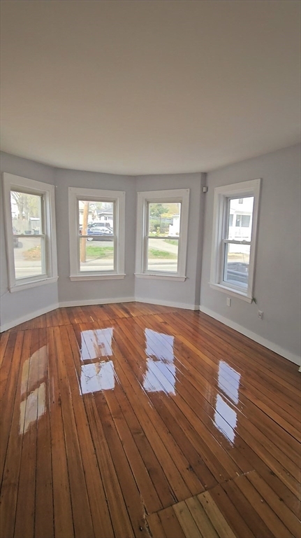 51 Allen Road, Randolph, Massachusetts, 3 Bedrooms Bedrooms, 5 Rooms Rooms,1 BathroomBathrooms,Residential Lease,For Rent,Allen Road,73535496