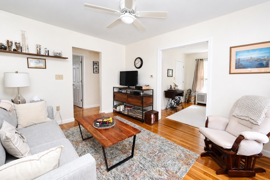 11 Sterling Park, Braintree, Massachusetts, 1 Bedroom Bedrooms, 5 Rooms Rooms,1 BathroomBathrooms,Residential Lease,For Rent,Sterling Park,73535507