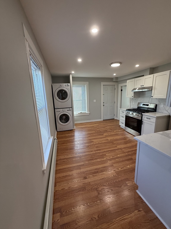 1922 Columbus Ave, Boston, Massachusetts, 4 Bedrooms Bedrooms, 8 Rooms Rooms,1 BathroomBathrooms,Residential Lease,For Rent,Columbus Ave,73511702