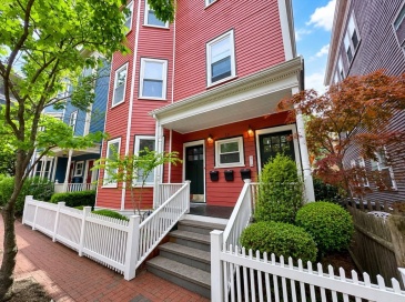 39 Magnolia Ave, Cambridge, Massachusetts, 2 Bedrooms Bedrooms, 6 Rooms Rooms,1 BathroomBathrooms,Residential Lease,For Rent,Magnolia Ave,73504336