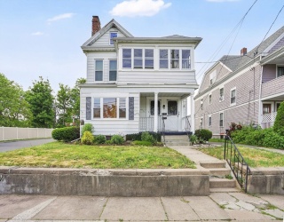 5-7 Corser St, Holyoke, Massachusetts, 6 Bedrooms Bedrooms, 12 Rooms Rooms,2 BathroomsBathrooms,Residential Income,For Sale,Corser St,73535574