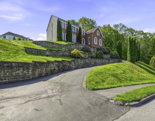 34 Hemingway St, Shrewsbury, Massachusetts, 4 Bedrooms Bedrooms, 10 Rooms Rooms,3.5 BathroomsBathrooms,Residential,For Sale,Hemingway St,73535597