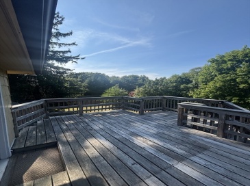 350 Plain Street, Braintree, Massachusetts, 2 Bedrooms Bedrooms, 5 Rooms Rooms,1 BathroomBathrooms,Residential Lease,For Rent,Plain Street,73535600