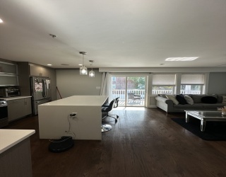 13 Ruthven St, Boston, Massachusetts, 3 Bedrooms Bedrooms, 5 Rooms Rooms,2 BathroomsBathrooms,Residential Lease,For Rent,Ruthven St,73535639