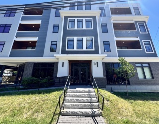 395 Alewife Brook Pkwy, Somerville, Massachusetts, 2 Bedrooms Bedrooms, 4 Rooms Rooms,2 BathroomsBathrooms,Residential Lease,For Rent,Alewife Brook Pkwy,73535674