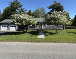 7 Villa Avenue, Swansea, Massachusetts, 3 Bedrooms Bedrooms, 6 Rooms Rooms,1.5 BathroomsBathrooms,Residential,For Sale,Villa Avenue,73535683