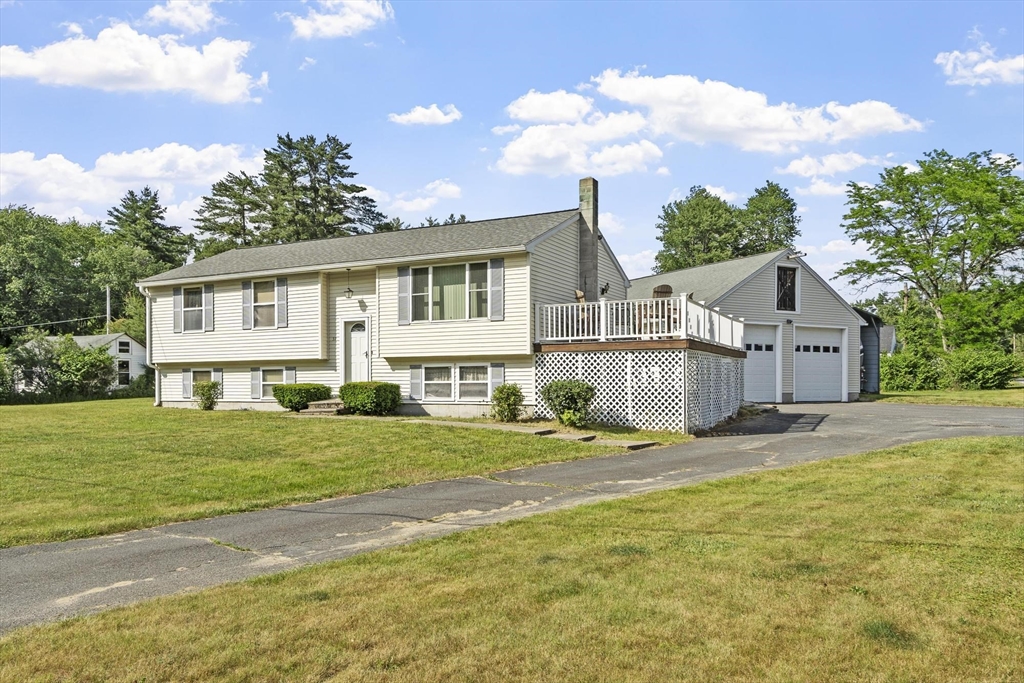 31 Brookside Rd, Orange, Massachusetts, 3 Bedrooms Bedrooms, 5 Rooms Rooms,1 BathroomBathrooms,Residential,For Sale,Brookside Rd,73535815