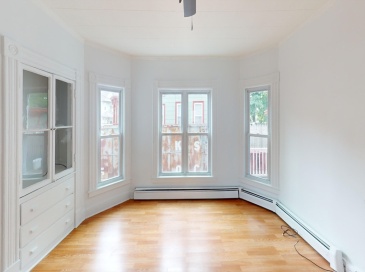 26 A St, Lowell, Massachusetts, 3 Bedrooms Bedrooms, 5 Rooms Rooms,1 BathroomBathrooms,Residential Lease,For Rent,A St,73535764