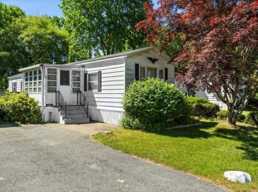 33 Thayer, Taunton, Massachusetts, 2 Bedrooms Bedrooms, 6 Rooms Rooms,1 BathroomBathrooms,Residential,For Sale,Thayer,73535751