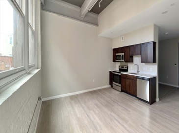 6 Chatham Street, Worcester, Massachusetts, 1 Bedroom Bedrooms, 1 Room Rooms,1 BathroomBathrooms,Residential Lease,For Rent,Chatham Street,73482528