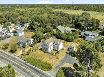 178 School St, Dennis, Massachusetts, 3 Bedrooms Bedrooms, 5 Rooms Rooms,1.5 BathroomsBathrooms,Residential,For Sale,School St,73535907