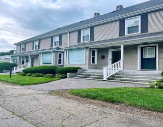 21 Hartwell St, Waltham, Massachusetts, 3 Bedrooms Bedrooms, 6 Rooms Rooms,2 BathroomsBathrooms,Residential Lease,For Rent,Hartwell St,73535909