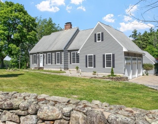 61 Newcomb Rd, Westminster, Massachusetts, 3 Bedrooms Bedrooms, 7 Rooms Rooms,3.5 BathroomsBathrooms,Residential,For Sale,Newcomb Rd,73535882