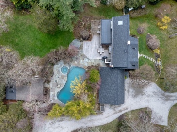 23 Prospect Rd, Mattapoisett, Massachusetts, 4 Bedrooms Bedrooms, 9 Rooms Rooms,2 BathroomsBathrooms,Residential,For Sale,Prospect Rd,73504227