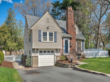 30 Pine Plain Rd, Wellesley, Massachusetts, 3 Bedrooms Bedrooms, 9 Rooms Rooms,2 BathroomsBathrooms,Residential,For Sale,Pine Plain Rd,73509626