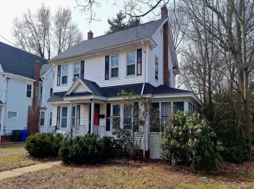 100 Belvidere St, Springfield, Massachusetts, 3 Bedrooms Bedrooms, 6 Rooms Rooms,1.5 BathroomsBathrooms,Residential,For Sale,Belvidere St,73498099