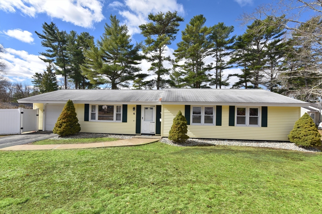 6 Penikese St, Wareham, Massachusetts, 4 Bedrooms Bedrooms, 6 Rooms Rooms,1.5 BathroomsBathrooms,Residential,For Sale,Penikese St,73489530