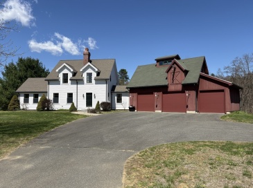 90 Whately Road, Deerfield, Massachusetts, 3 Bedrooms Bedrooms, 6 Rooms Rooms,3 BathroomsBathrooms,Residential,For Sale,Whately Road,73489672