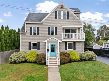 2 Sixth Street, Hull, Massachusetts, 4 Bedrooms Bedrooms, 8 Rooms Rooms,4 BathroomsBathrooms,Residential,For Sale,Sixth Street,73432210