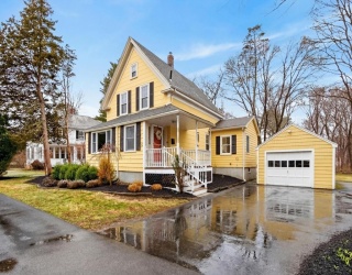 52 Maple St, Hamilton, Massachusetts, 3 Bedrooms Bedrooms, 7 Rooms Rooms,1.5 BathroomsBathrooms,Residential,For Sale,Maple St,73498135