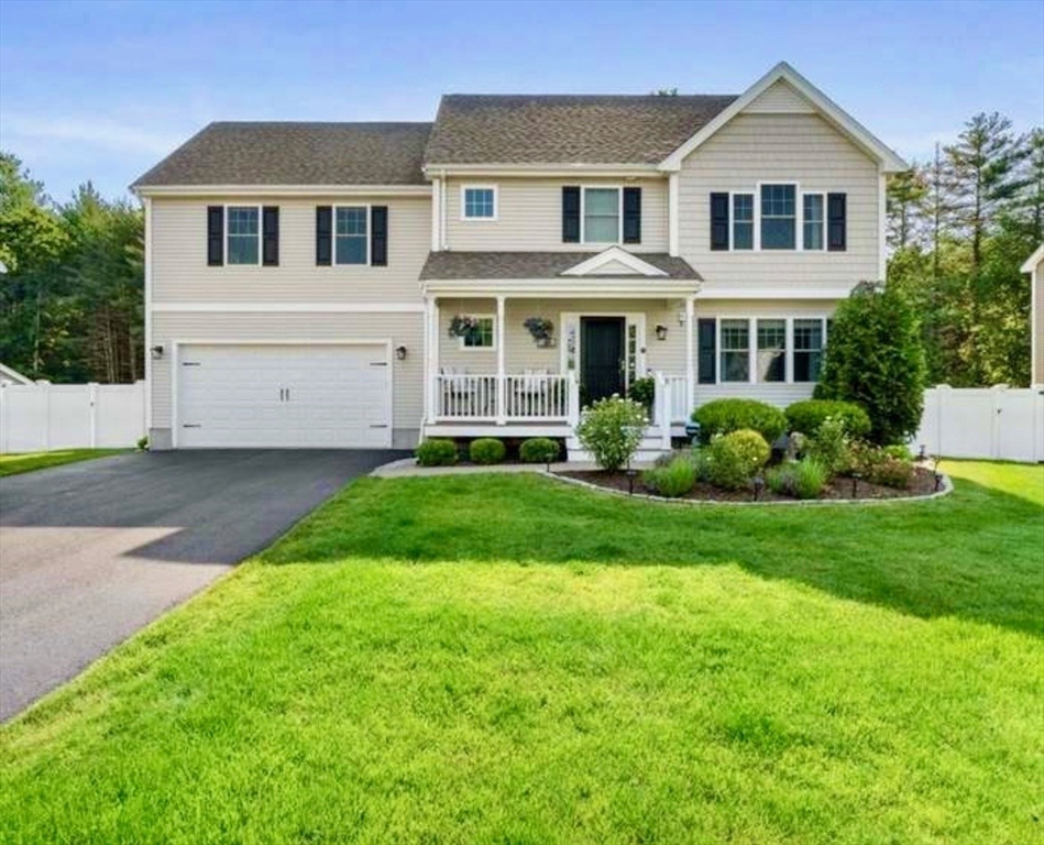 40 Saw Mill Lane, Rockland, Massachusetts, 4 Bedrooms Bedrooms, 7 Rooms Rooms,2.5 BathroomsBathrooms,Residential,For Sale,Saw Mill Lane,73504713