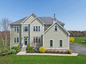 93 Magill Drive, Grafton, Massachusetts, 4 Bedrooms Bedrooms, 10 Rooms Rooms,3.5 BathroomsBathrooms,Residential,For Sale,Magill Drive,73502422