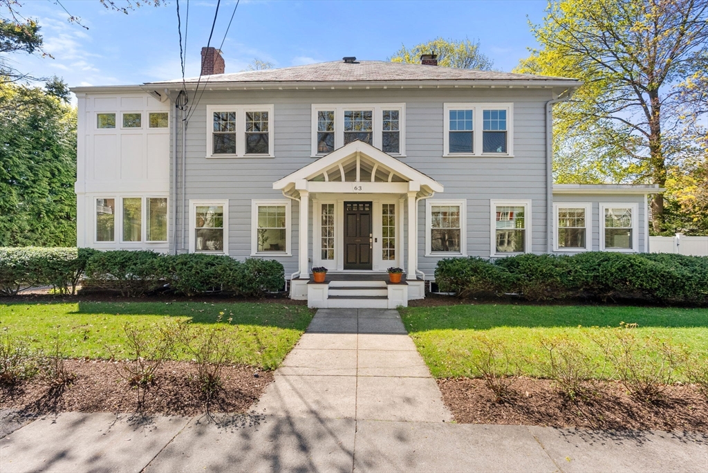 63 Cedar St, Newton, Massachusetts, 4 Bedrooms Bedrooms, 10 Rooms Rooms,3.5 BathroomsBathrooms,Residential,For Sale,Cedar St,73509118