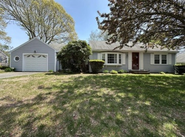 11 Widgeon Lane West, Yarmouth, Massachusetts, 2 Bedrooms Bedrooms, 5 Rooms Rooms,1 BathroomBathrooms,Residential,For Sale,Widgeon Lane West,73521727